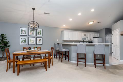 6832 S 34th, Franklin, WI 53132
