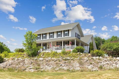 1360 N Un, Manitowoc Rapids, WI 54220