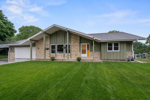 12244 W Verona, West Allis, WI 53227