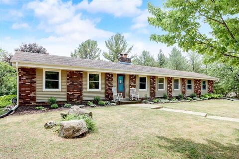 w237s8010 Highland, Big Bend, WI 53103