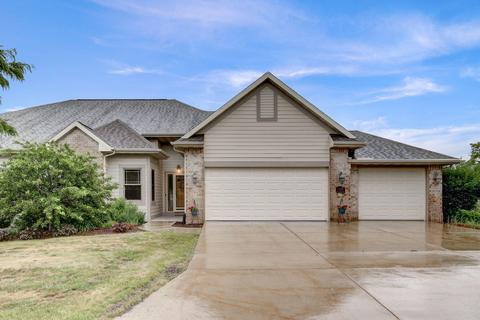8044 S Patricia #22, Franklin, WI 53132