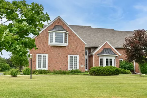 10647 N Hidden Reserve, Mequon, WI 53092