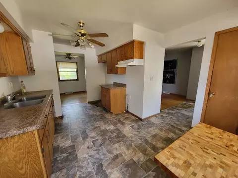 401 Marion, South Milwaukee, WI 53172
