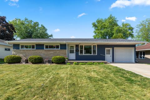 232 E Monroe, Port Washington, WI 53074
