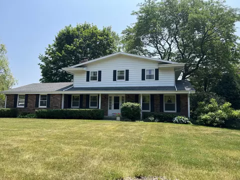 10321 W Upham, Hales Corners, WI 53130