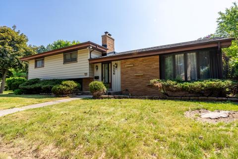 5256 N 108th, Milwaukee, WI 53225