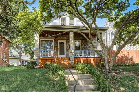 1565 S 74th, West Allis, WI 53214