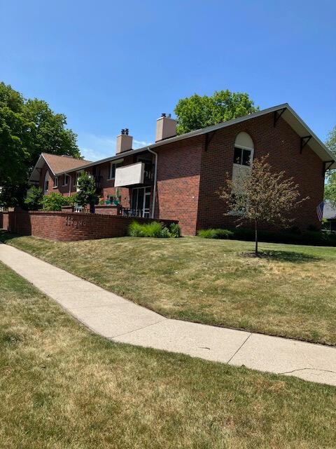 450 E Beaumont #2005, Whitefish Bay, WI 53217