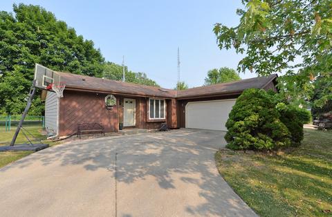8249 57th, Kenosha, WI 53142