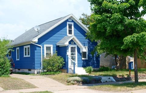 1621 Barlow, La Crosse, WI 54601