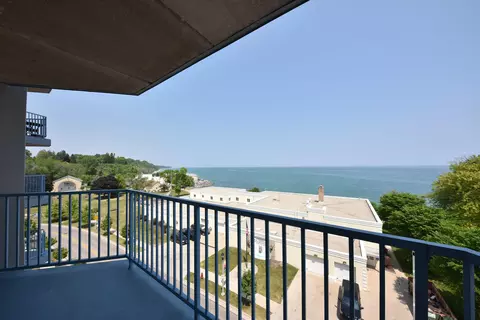 415 N Lk #502, Port Washington, WI 53074