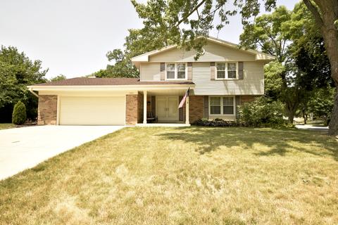 2310 Saratoga, Waukesha, WI 53186