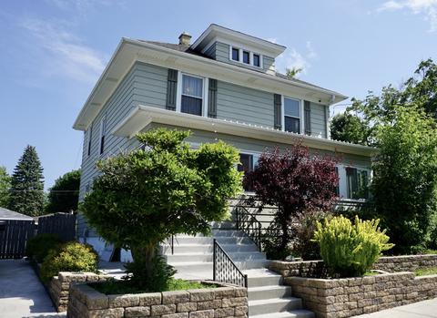 2635 Maple Grv, Racine, WI 53404
