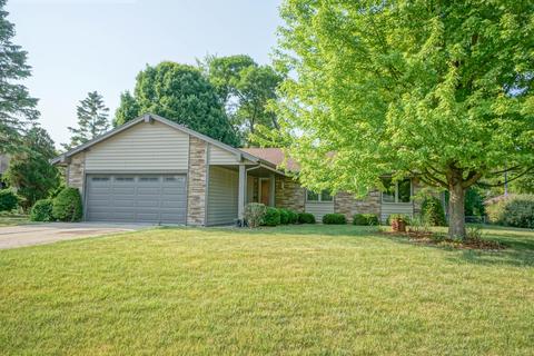 14170 W Gatewood, New Berlin, WI 53151