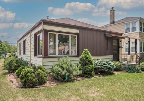 3644 S Whitnall, Milwaukee, WI 53207