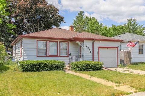 2224 Carlisle, Racine, WI 53404