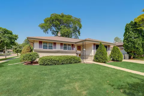 5415 S 23rd, Milwaukee, WI 53221