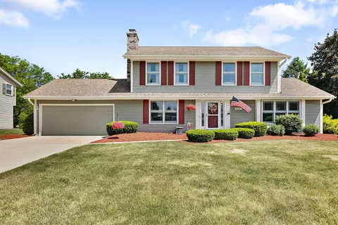 15280 W Mayflower, New Berlin, WI 53151
