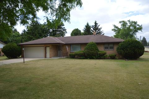 2141 W Cedar, Oak Creek, WI 53154