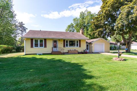 906 Lakeview, Campbell, WI 54603