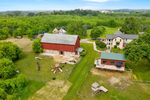 w7075 Hogsback Road, Clyman, WI 53039
