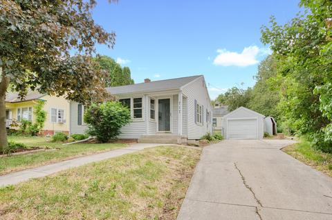717 Chicago, Sheboygan Falls, WI 53085