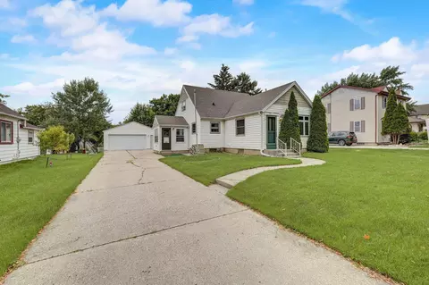 3651 S 89th, Milwaukee, WI 53228