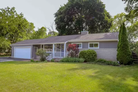 5863 N Witte, Glendale, WI 53209