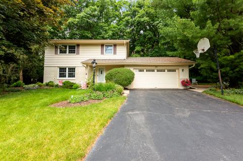 788 Windsor, Hartland, WI 53029