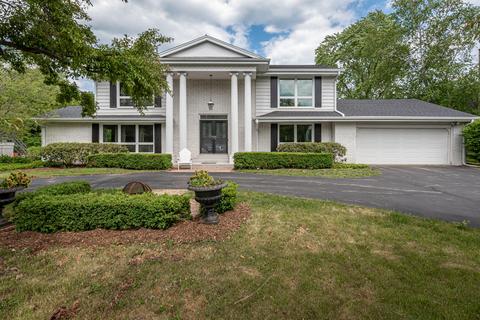 9456 N Broadmoor, Bayside, WI 53217