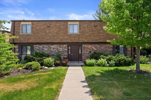 1123 Marcia #203, West Bend, WI 53090