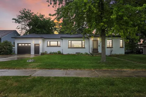 1134 6th, Grafton, WI 53024
