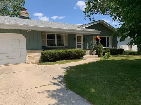 6536 W Carpenter, Greenfield, WI 53220
