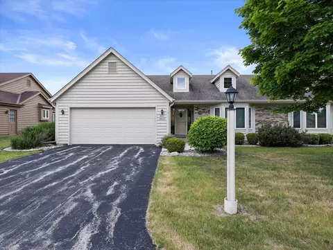 w179n9865 Riversbend, Germantown, WI 53022