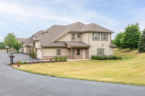 n55w17140 Ravenwood, Menomonee Falls, WI 53051