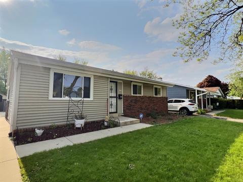1475 N 18th, Milwaukee, WI 53205