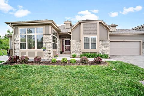 4362 Nighthawk #20-76, Brookfield, WI 53005