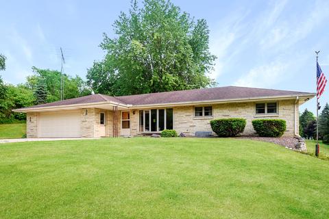 w558 Kettle Moraine Drive, Auburn, WI 53040