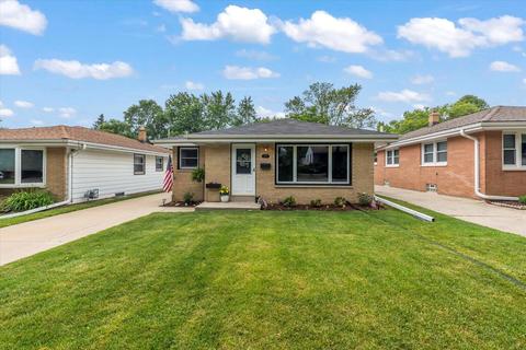 1115 S 102nd, West Allis, WI 53214