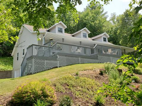 w4515 Ridgewood Lane, Shelby, WI 54601