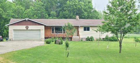 W5890 Sobieski, Menominee, MI 49858