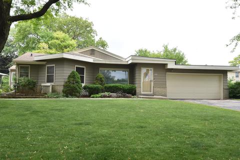3047 N 121st, Wauwatosa, WI 53222