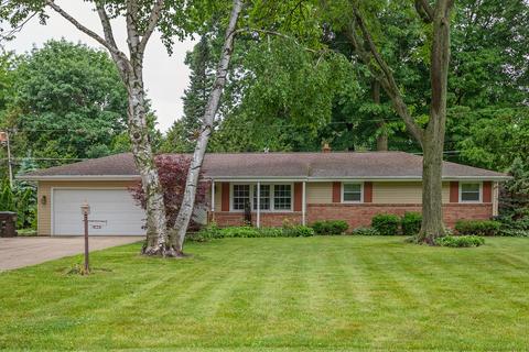 4910 Imperial, Racine, WI 53405