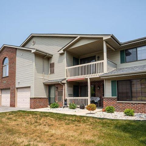 1265 30th #F, Kenosha, WI 53144
