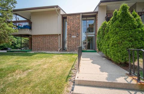 8101 W Manitoba #5, West Allis, WI 53219