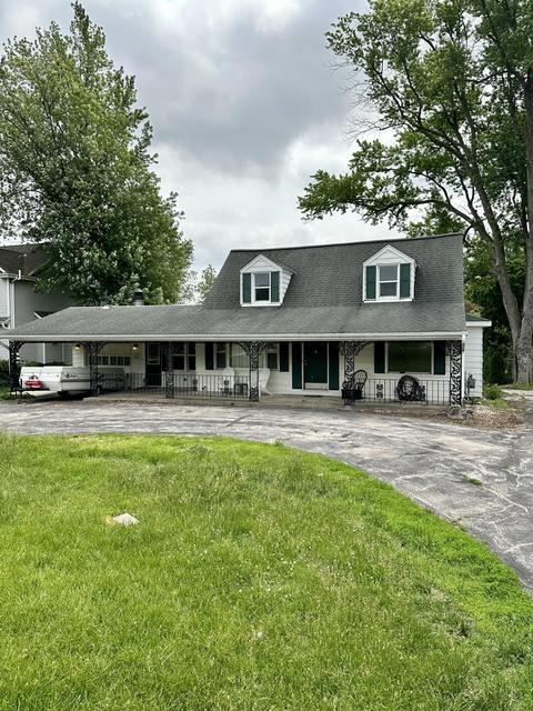 2401 Summit, Waukesha, WI 53188