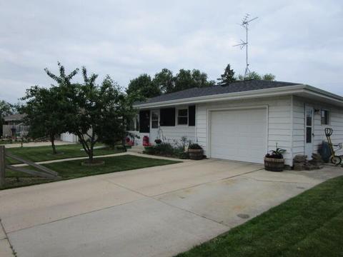 2719 S 20th, Sheboygan, WI 53081