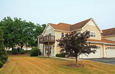 2783 Edwards #A, East Troy, WI 53120