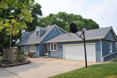 9428 W Manitoba, West Allis, WI 53227