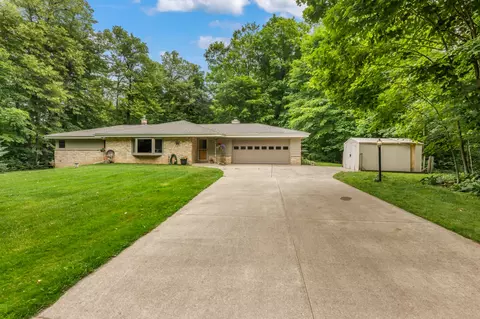 w261s8280 Faulkner, Mukwonago, WI 53149